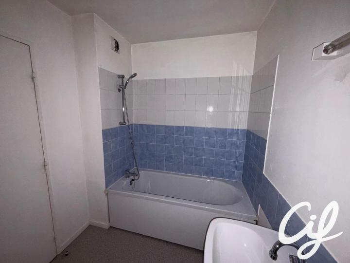 Appartement_T2_Sotteville_Les_Rouen_L237-0005-43354.jpg