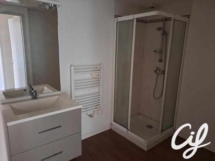 Appartement_T2_La_Roche-Sur-Yon_519-0.01B-41565.jpg